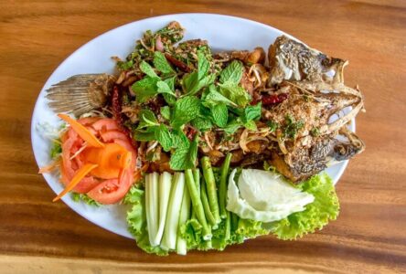 ร้านอาหารนครนายก